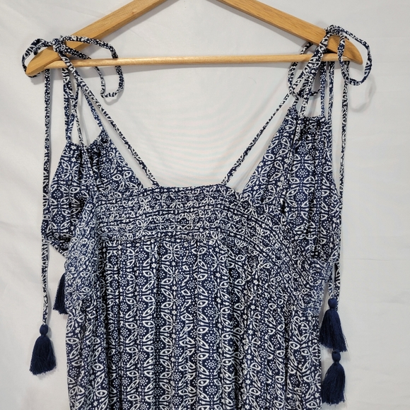 Lulu's Blue Field Day Spaghetti Tie Strap Vacation Resort-Wear Maxi Sun Dress - Picture 13 of 13